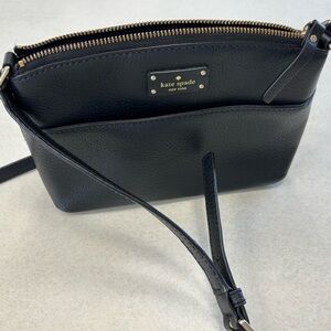 kate spade black leather bag in excellent shape. Used just once or twice.